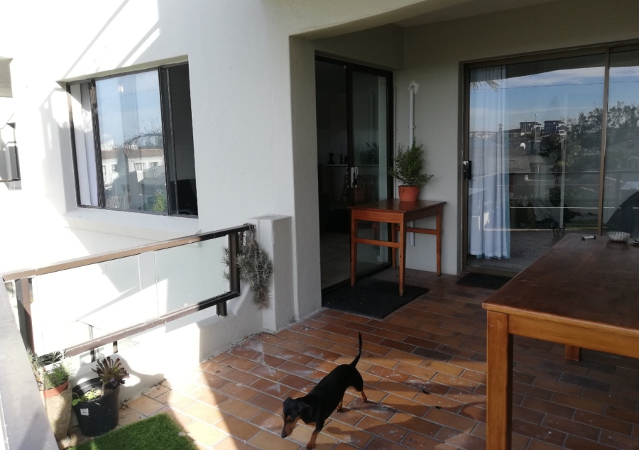 To Let 2 Bedroom Property for Rent in Beachfront Western Cape